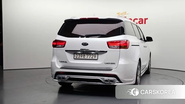 Kia The New Carnival id 4448110 из Кореи 14