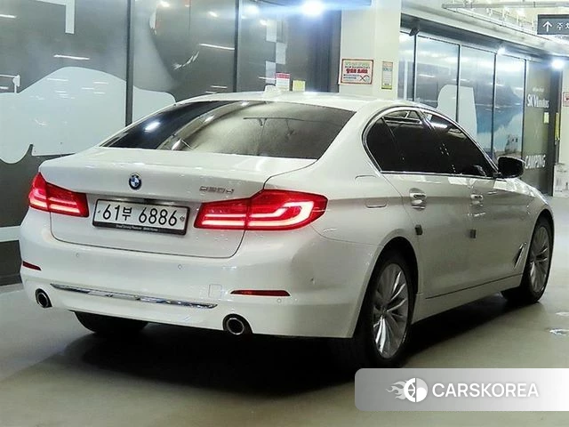 BMW 5 Series (G30) id 4459672 из Кореи 14