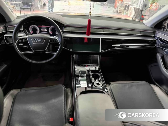 Audi A8 2021 Черный из Китая, фото 4