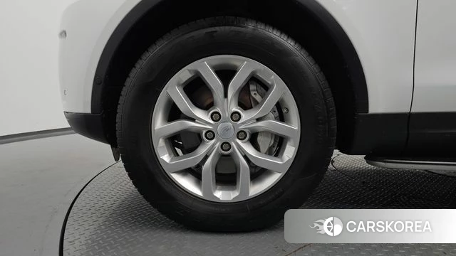 Land Rover Discovery 5 id 4520095 из Кореи 30
