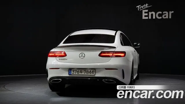 Mercedes-Benz E-Class W213 id 2621398 из Кореи 14