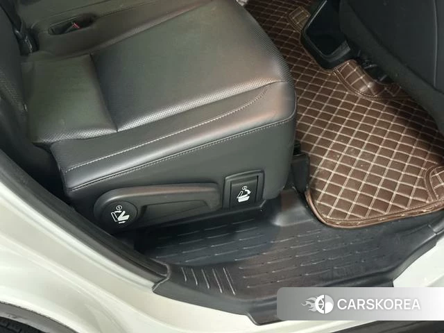 Toyota Highlander id 4374634 из Китая 16