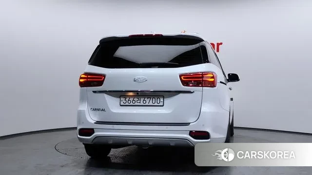 Kia The New Carnival id 3525843 из Кореи 14