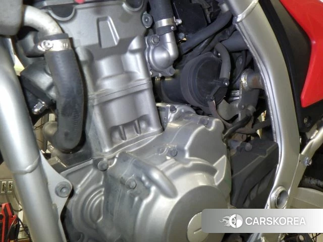 Engine photo