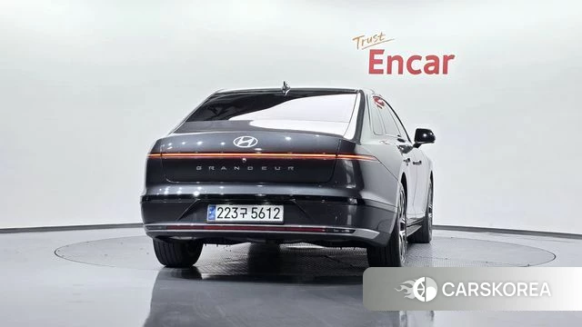 Hyundai Grandeur (GN7) id 3940379 из Кореи 14