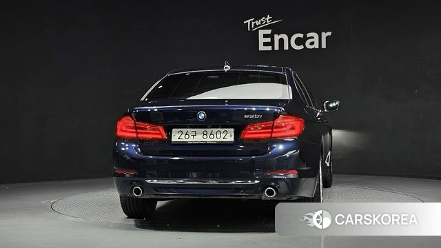 BMW 5 Series (G30) id 4325307 из Кореи 14