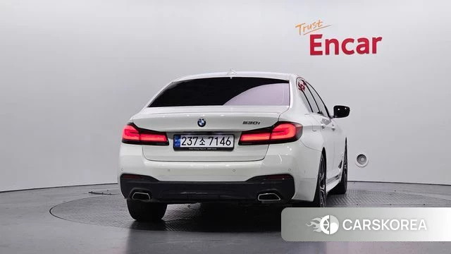 BMW 5 Series (G30) id 4864130 из Кореи 25