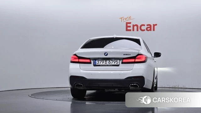 BMW 5 Series (G30) id 4783570 из Кореи 24