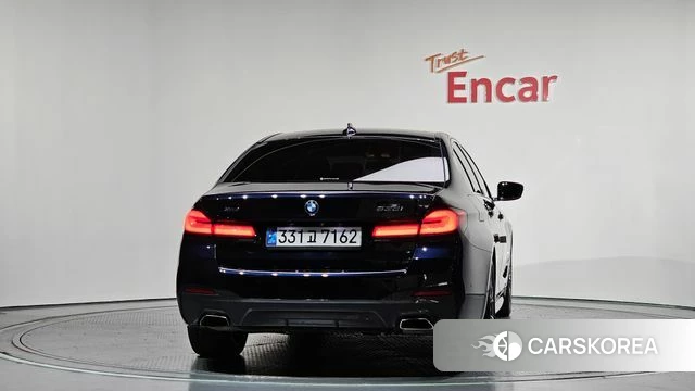 BMW 5 Series (G30) id 3878621 из Кореи 14