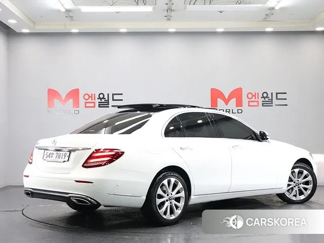 Mercedes-Benz E-Class W213 id 3636394 из Кореи 14
