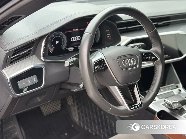 Audi A6L id 4301599 из Китая 8