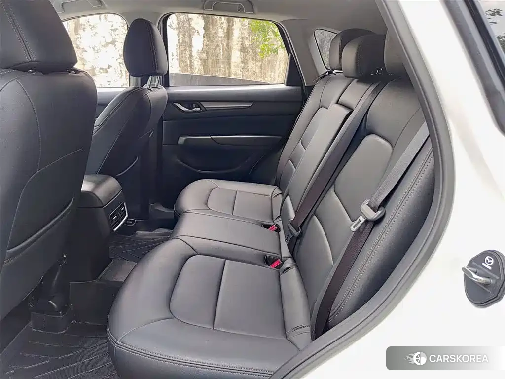 Mazda CX-5 2025 Белый из Китая, фото 5