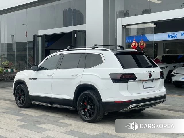 Volkswagen Tourang id 4264175 из Китая 8