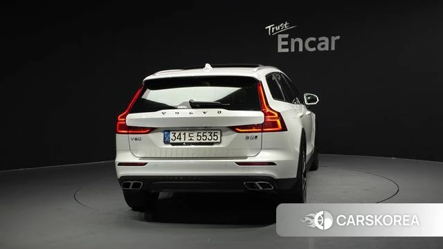 Volvo V60 Cross-Country 2nd Generation id 4330619 из Кореи 34