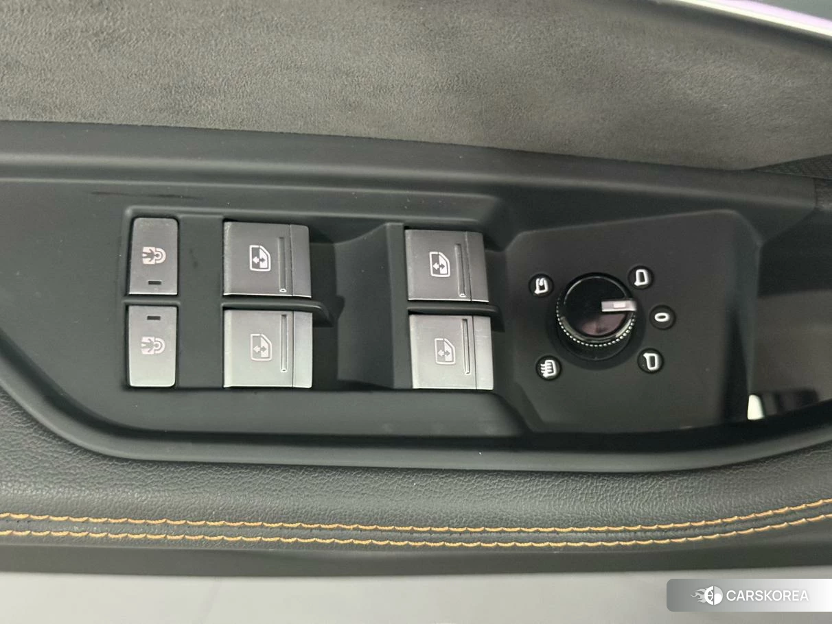 Audi e-tron id 4420010 из Китая 21