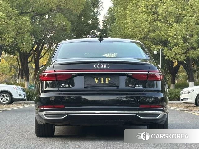 Audi A8 id 4209491 из Китая 13