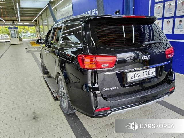 Kia The New Carnival 2019 Черный из Кореи, фото 4
