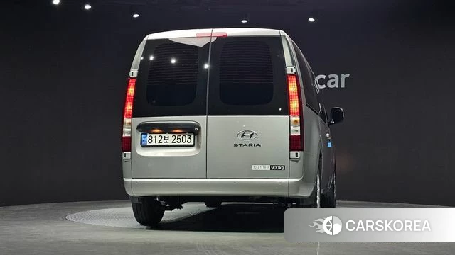Hyundai Staria id 4630801 из Кореи 14