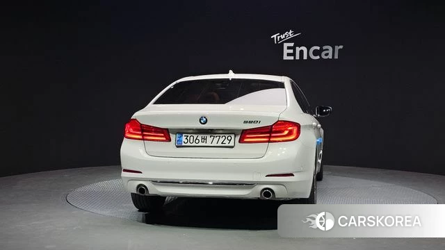 BMW 5 Series (G30) id 4250992 из Кореи 29