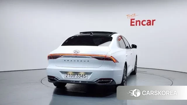 Hyundai The New Grandeur IG Hybrid id 3540093 из Кореи 14