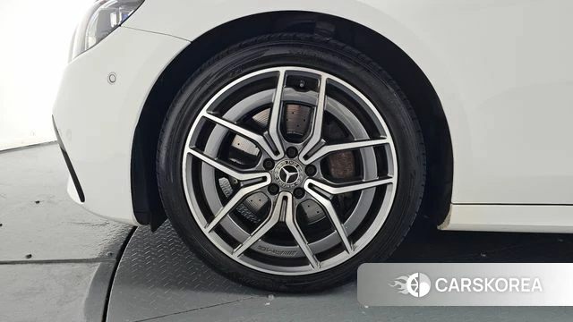Mercedes-Benz E-Class W213 id 4702715 из Кореи 28