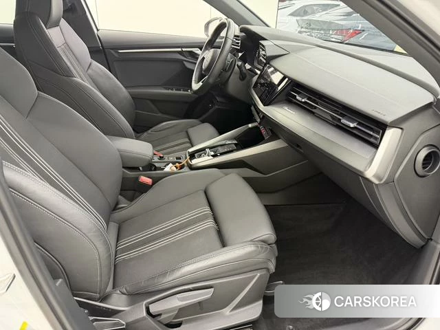Audi A3 id 4279043 из Китая 12
