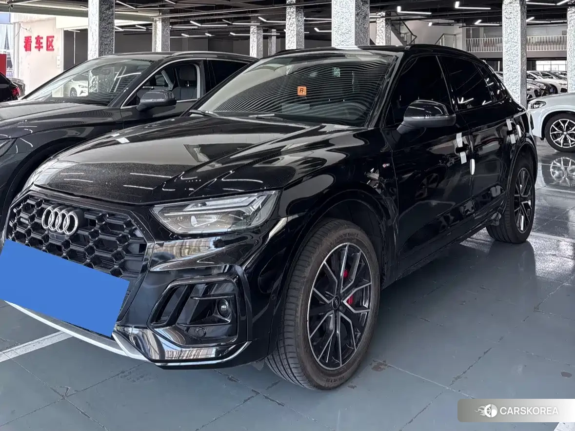 Audi Q5L id 4629598 из Китая 12