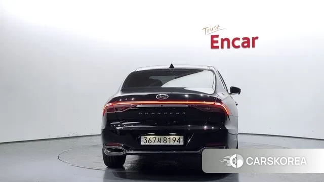 Hyundai The New Grandeur IG id 2954710 из Кореи 14