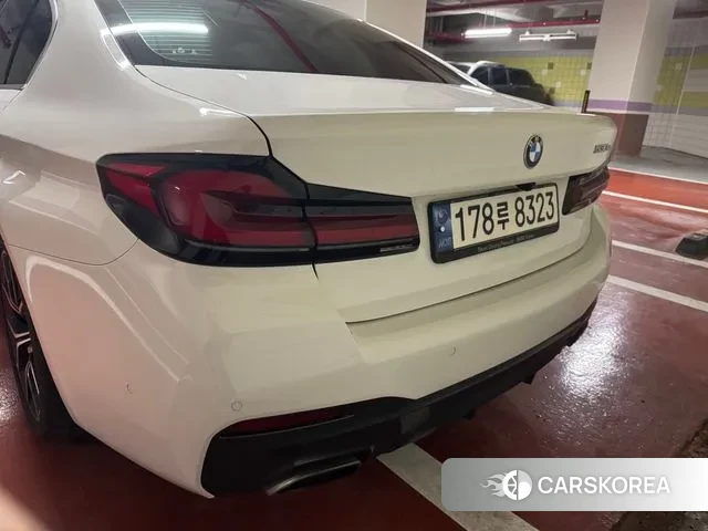 BMW 5 Series (G30) 2021 Белый из Кореи, фото 4