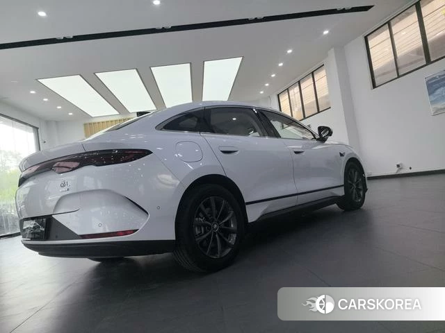 BYD Qin L EV id 4182700 из Китая 7