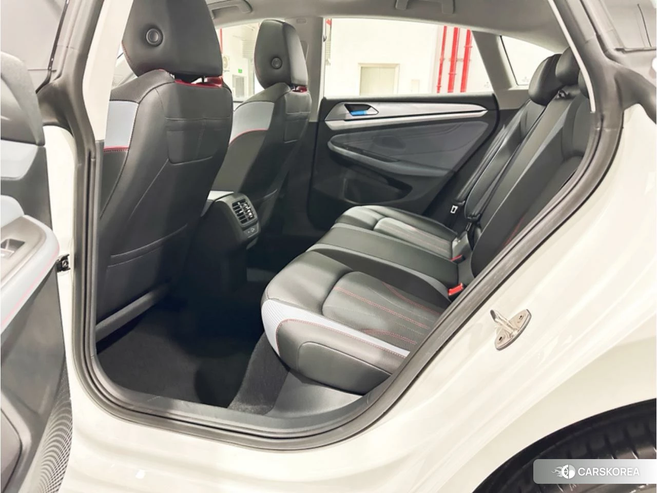 Volkswagen Lamando id 4467467 из Китая 11