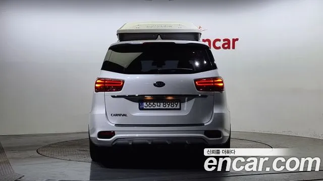 Kia The New Carnival id 2405935 из Кореи 14