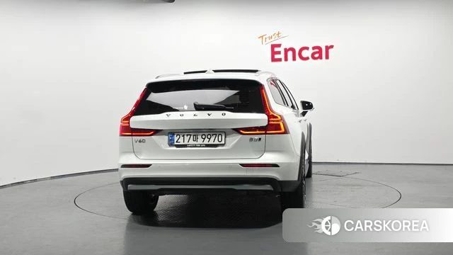 Volvo V60 Cross-Country 2nd Generation id 4369249 из Кореи 14