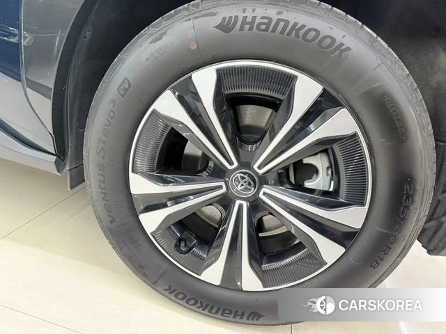 Toyota FAW bZ4X id 4207942 из Китая 21