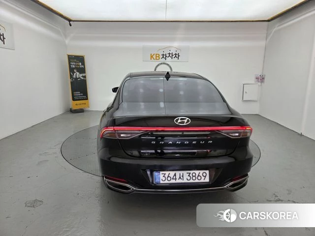 Hyundai The New Grandeur IG id 4519937 из Кореи 12