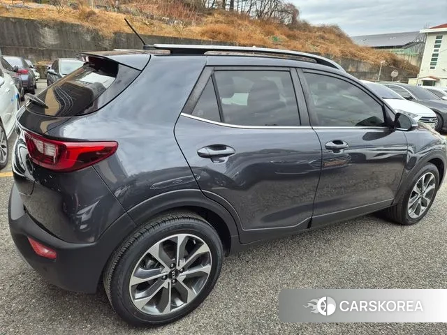 Kia Stonic id 3568655 из Кореи 14