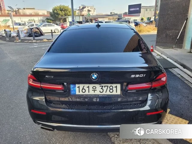 BMW 5 Series (G30) id 3428226 из Кореи 9