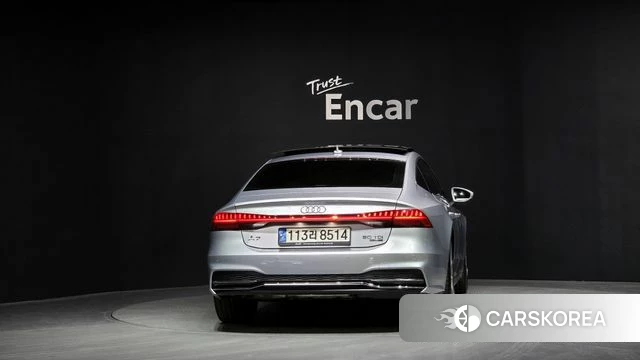 Audi A7 (4K) id 3812640 из Кореи 14