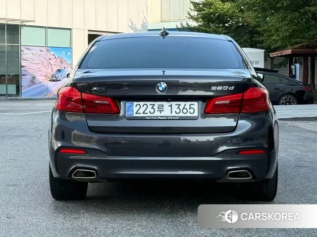 BMW 5 Series (G30) id 3060182 из Кореи 14