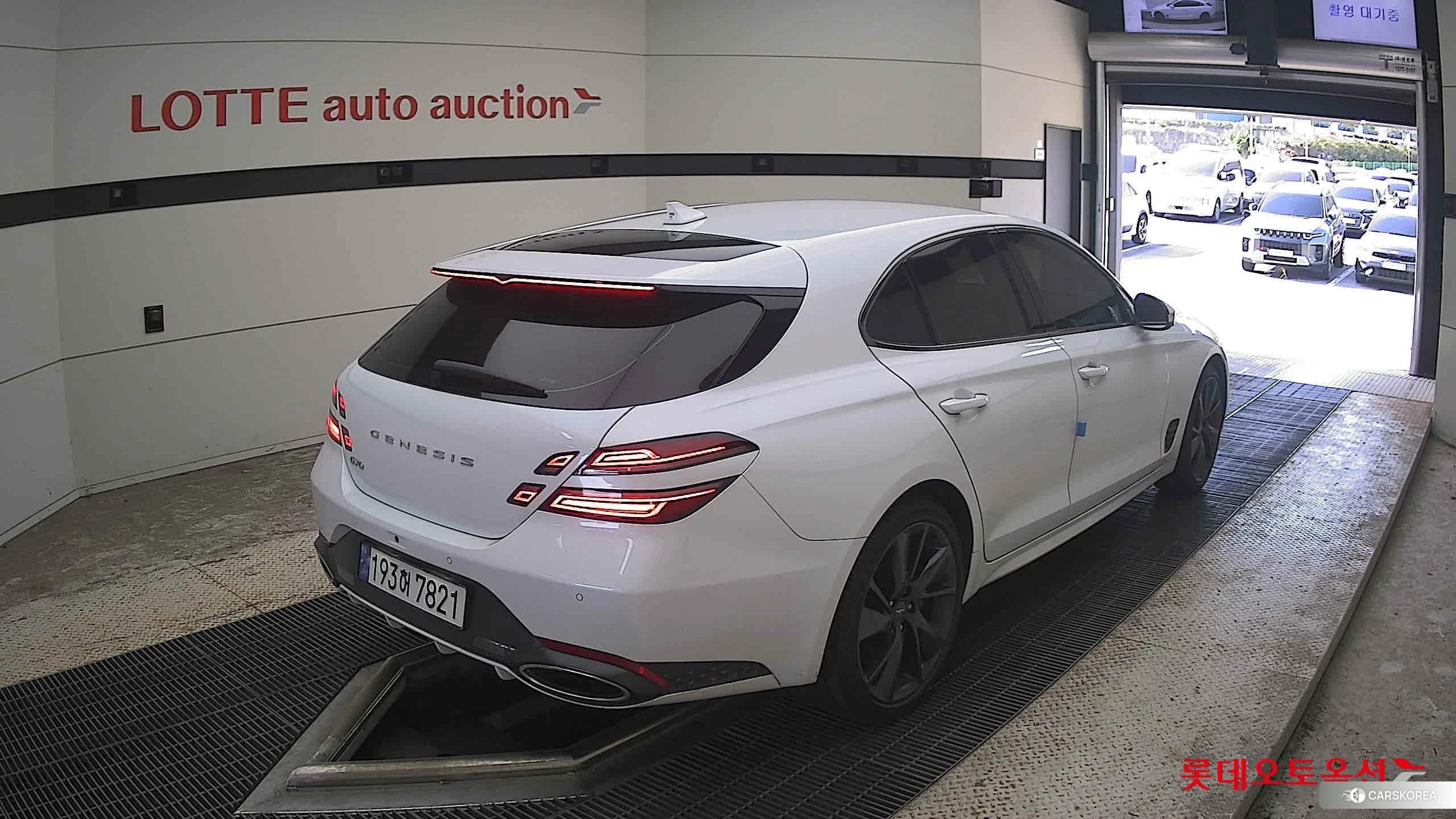 Hyundai G70 SHOOTING BRAKE id 4902388 из Кореи 30