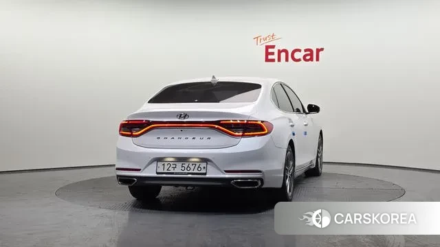 Hyundai Grandeur IG id 3627129 из Кореи 14