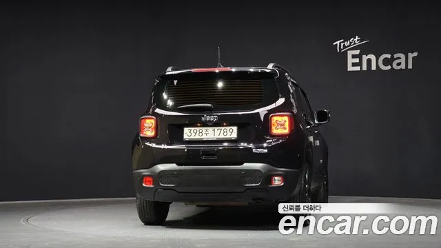 Jeep Renegade id 2332266 из Кореи 14