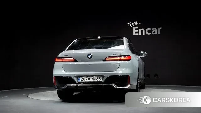 BMW 7 Series (G70) id 3471874 из Кореи 14