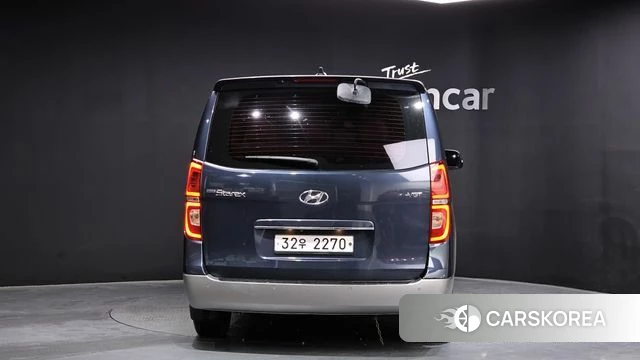 Hyundai The New Grand Starex id 4305071 из Кореи 14