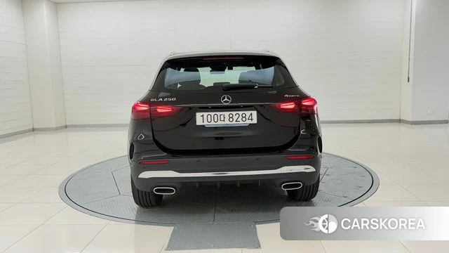 Mercedes-Benz GLA - Class H247 id 3837912 из Кореи 14