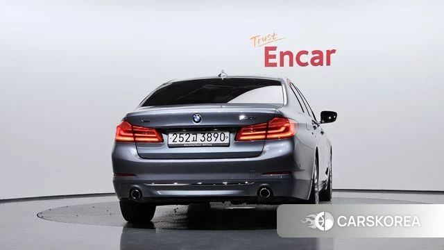 BMW 5 Series (G30) id 4310968 из Кореи 25