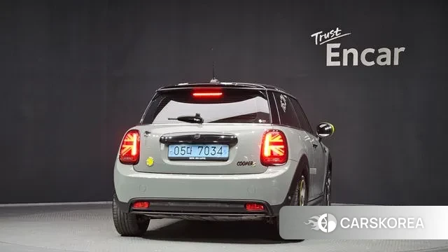 Mini Cooper Electric id 3610977 из Кореи 14