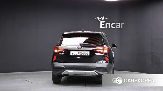 Kia Seltos id 4284531 из Кореи 29