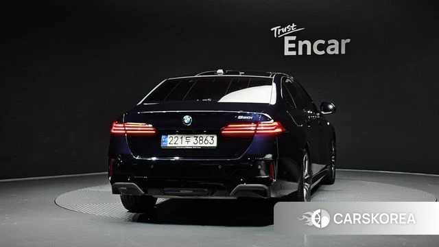 BMW 5 Series (G60) id 4533298 из Кореи 29
