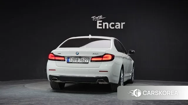 BMW 5 Series (G30) id 3770398 из Кореи 14